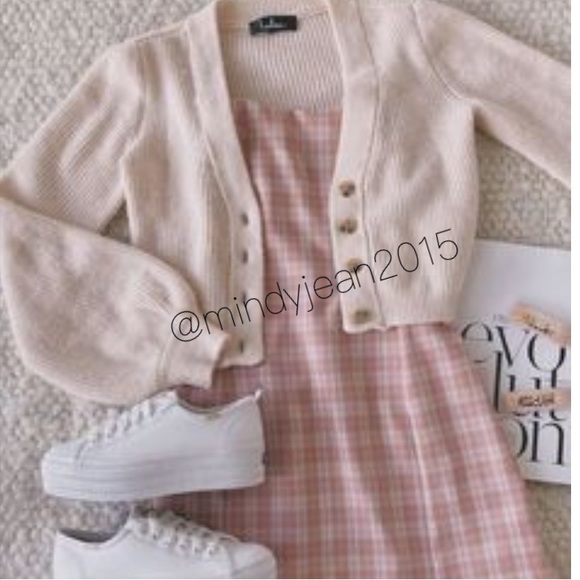 Summer Outfit Mystery Box - Picture 6 of 16